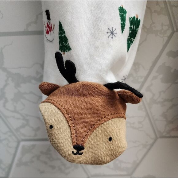 Carter’s Baby Christmas Sleeper & Hat Size 3 Months - Picture 3 of 3